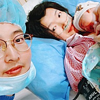 卸货成功，巨蟹座暖宝宝小棉袄一枚……像级了老公，老公乐开了花…… 平安顺产的，头胎……开前四指...