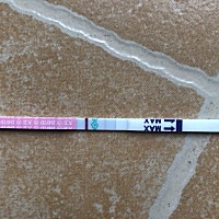 排卵期同房后第十三天、排卵试纸如图，还有希望吗？离例假还有5天