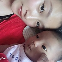 美宝儿42天了，发现她有点淘了，放下就醒，抱着就睡，醒时还得竖着抱，这是要累蒙你的老母亲啊😱