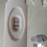 刚过了月经却显示怀孕！请问是怎么回事