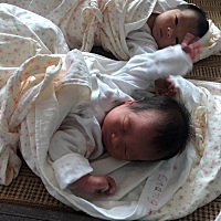 34+2高位破水住院保胎 胎心一直不好，而且住院保胎一周体重没长35+2医生说还是剖安全 6月25日早上剖...