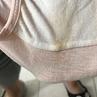 大家帮我看一下 这种果冻状白带是不是见红了