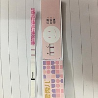 (转)我现在就每天测排卵，有点浅浅的颜色，用的金秀儿！不知道是不是一直都是两条杠啊，有用过的姐妹吗...