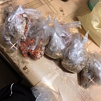我要戒奶啦， 因为要工作原因， 所以要戒奶了。 今晚去中医师里开了药， 5⃣️天的量； 虽然还是有...