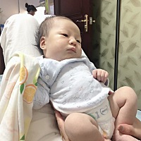 宝宝45天了 喂母乳 需要用纱布清洁口腔吗