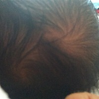 宝妈们，你们的宝宝认人不？我家的一个月零9天，认人认的厉害。谁都不让抱，一抱就哭，只能我抱。我...