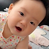我的大宝贝儿，8个月啦！