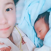 报喜了凌晨3:03分 我儿子出世了 6.68斤  孕期症状： 1:前期超爱吃酸 猕猴桃柚子 黑布林只吃皮 2:偶...