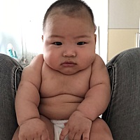 五个月20斤的孩子有给减肥的吗