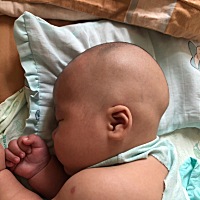 这样的后脑勺谁告诉我一下该怎么拯救。