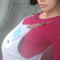 三胎到计时了，下雨冷的毛线衣都穿出来了