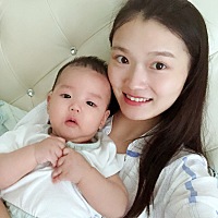 4个月的橙子🍊麻麻爱你