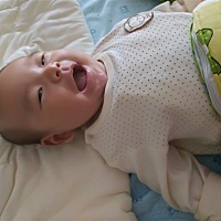 2个月的宝宝，已经4天没有排便便了，不知道是不是便秘或不消化丫，在线等……