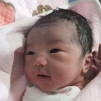 6月25日，顺产男宝一枚！预产期应该是7月20日，6月23日去医院做B超，结果突然破水了，就是感觉有轻...