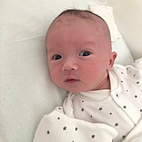 16天混血女宝一枚