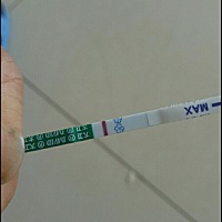 17号月经来，今天15号，测晨尿早孕试纸白板，我还有希望吗？
