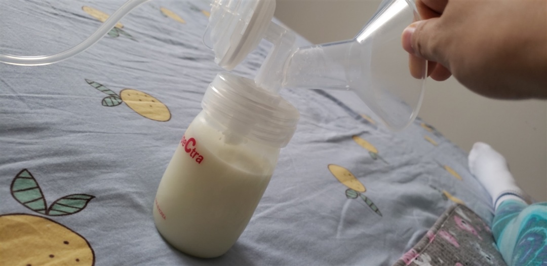 一个胸抽出160ml