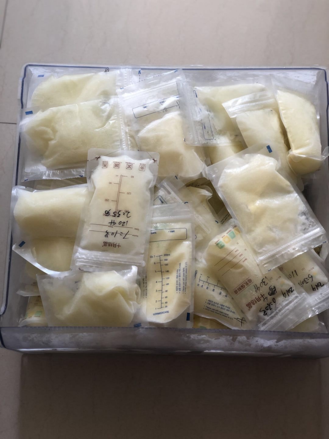 冰箱一角
