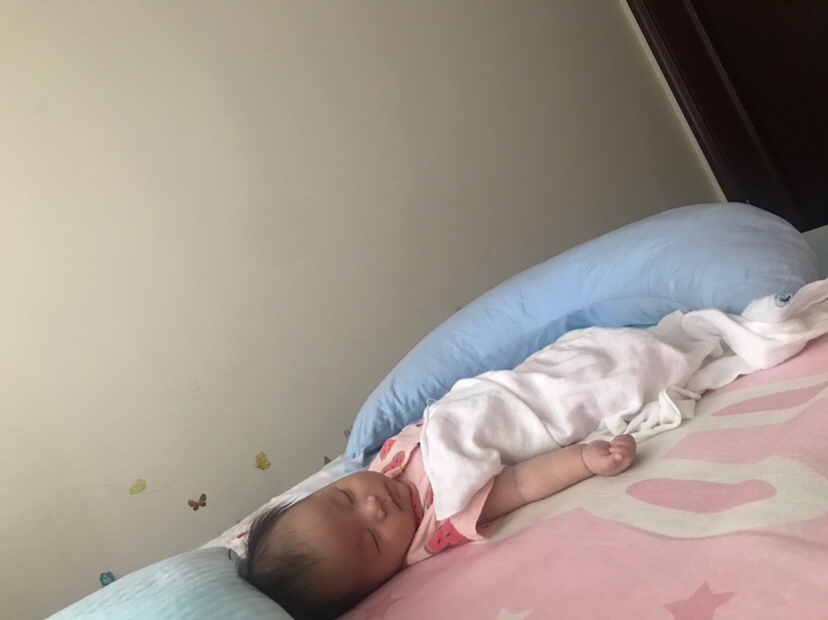 睡眠质量也不好，很容易惊醒，明天什么时间最多15个小时
请教各位宝妈……