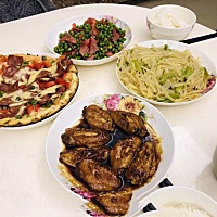 老公不在家孕期一直坚持自己做饭，好像不坚持做饭就没人做了￼￼￼