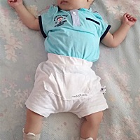 六个月才12斤多点怎么就是不长肉肉呢？