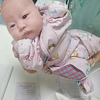 这发型剃的😂 人家是小公主哦👸