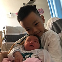 还在睡觉💤，哥哥吵着抱抱，宠妹狂