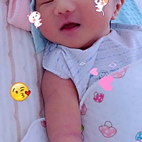 宝宝12天了 黄疸指数越来越高 高到20了 明天再去医院测黄疸指数 如果还高 就只能照蓝光了 可是又不想这...