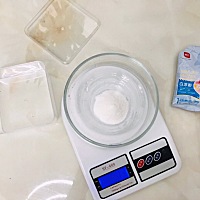 趁宝宝睡着 做点白凉粉 炎热的夏天吃一碗 真是清凉呢