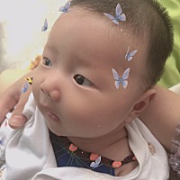 两个月的宝宝宝妈们都穿的短袖还是长袖