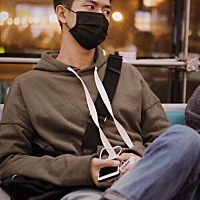 坐个月子出这么甜的剧，天天熬夜追！眼睛疼脖子僵，人都憔悴了！怎么能忍住不看哟