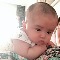 81天的小宝宝，十五斤啦，
