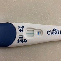 上个月22号来的大姨妈，目前没有姨妈感，刚测了一个可丽蓝，看来这个月又没希望了……