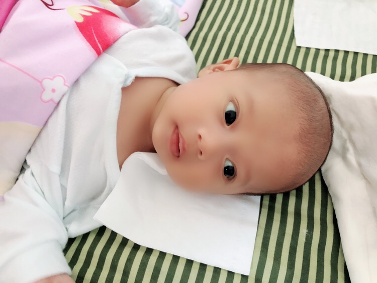 两个月咯，熬死个老母亲