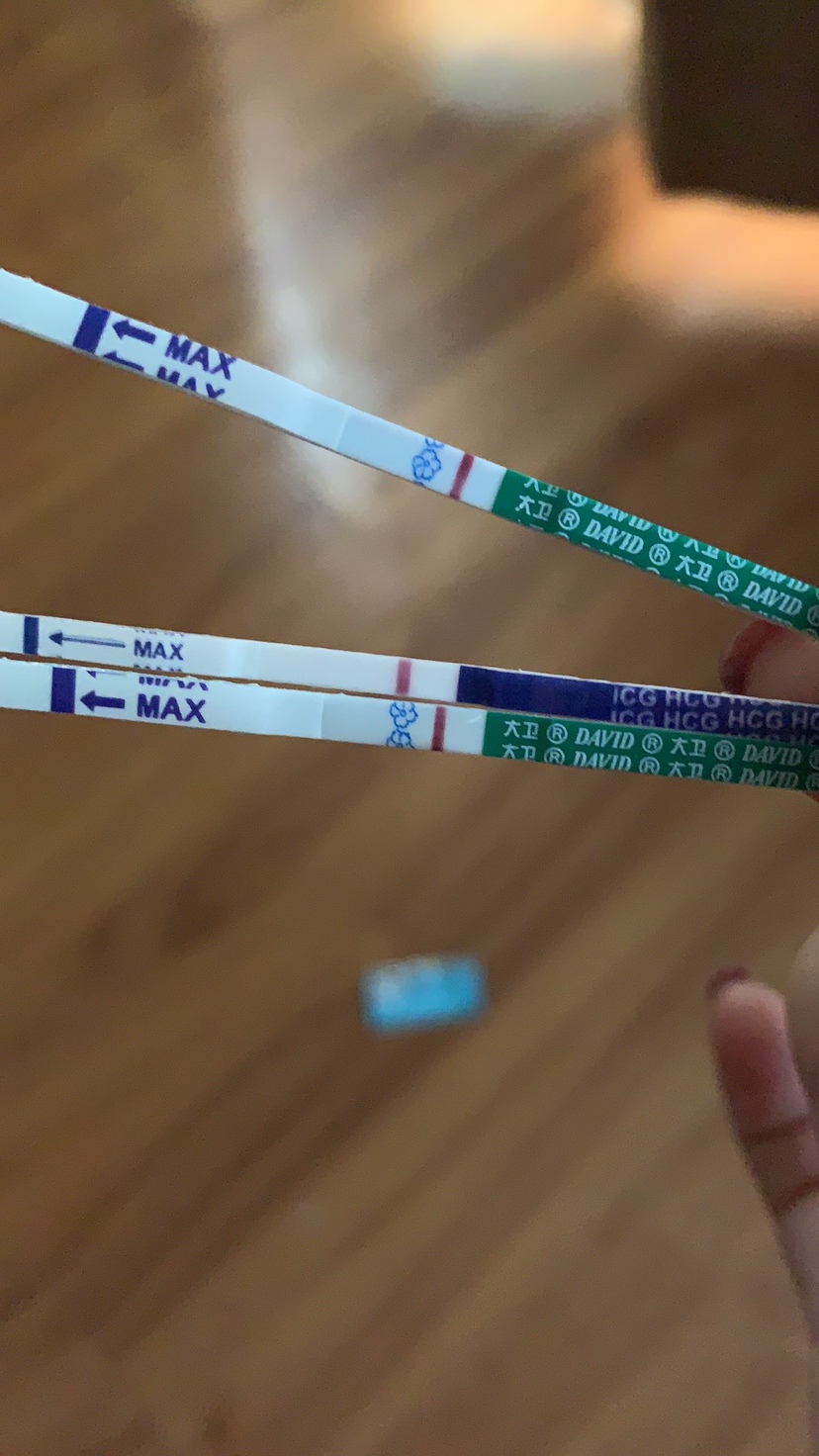 这个是怎么回事？月经推迟了三天还没来 看不懂啊