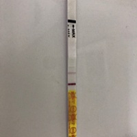 为何昨天早孕试纸测出来弱阳后，今天早晨就腹部绞痛，腰也疼，从来没有这么过，这个是出什么问题了...