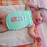 宝妈门，你们的孩子吃奶粉发声音不，我家宝宝吃奶粉就和打鸣一样！