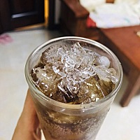 母乳瓶喂两个半月真的熬不住   贪杯一次