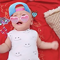 宝宝2个月，为何给奶瓶不喝，给水瓶喝呢？，