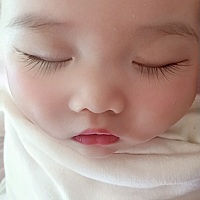 捕捉一小睫毛精🥳🥳🥳 我滴小可爱，希望你能健康快乐成长❤
