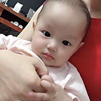宝宝今天5个月➕1天啦，儿子要每天开开心心快快乐乐的长大哟