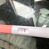我想问一下大家，帮我看一下我是不是怀孕了