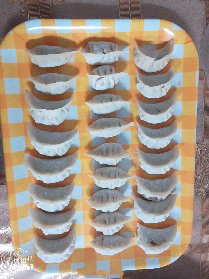 超级爱吃饺子  ，没事就包点哈哈哈