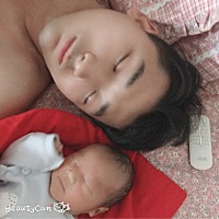 早上5点破水 晚上7点顺产 有撕裂 乔治 6.2斤 总结就是 宝妈们一定要配合医生 才能超快顺产 看看宝宝...