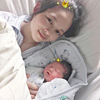 不知不觉，小家伙半岁了，去年的现在怀孕三个月还去巴厘岛浪的飞起，哈哈哈