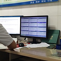 打卡+1：第一次做胎心监护，宝宝不怎么动，还得去做一遍😂