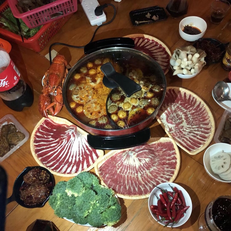 闺蜜不让我吃啊，想问一下川渝地区的宝妈怀孕时候怎么忍😂