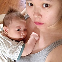 有没有同款宝宝，喜欢趴在身上睡觉的。 白天不肯睡在床上，一定要抱着睡觉，放下就醒，比雷达还厉害… ...