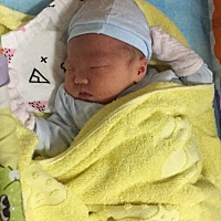 哇，好激动，怀孕40+1顺产喜提建设银行卡一张，分享一下我的怀孕过程跟生产过程，我怀孕孕吐吐到四...