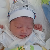 昨晚7点生的佩琪宝宝，哈哈，非常开心，祝各位孕妈妈好运好孕！